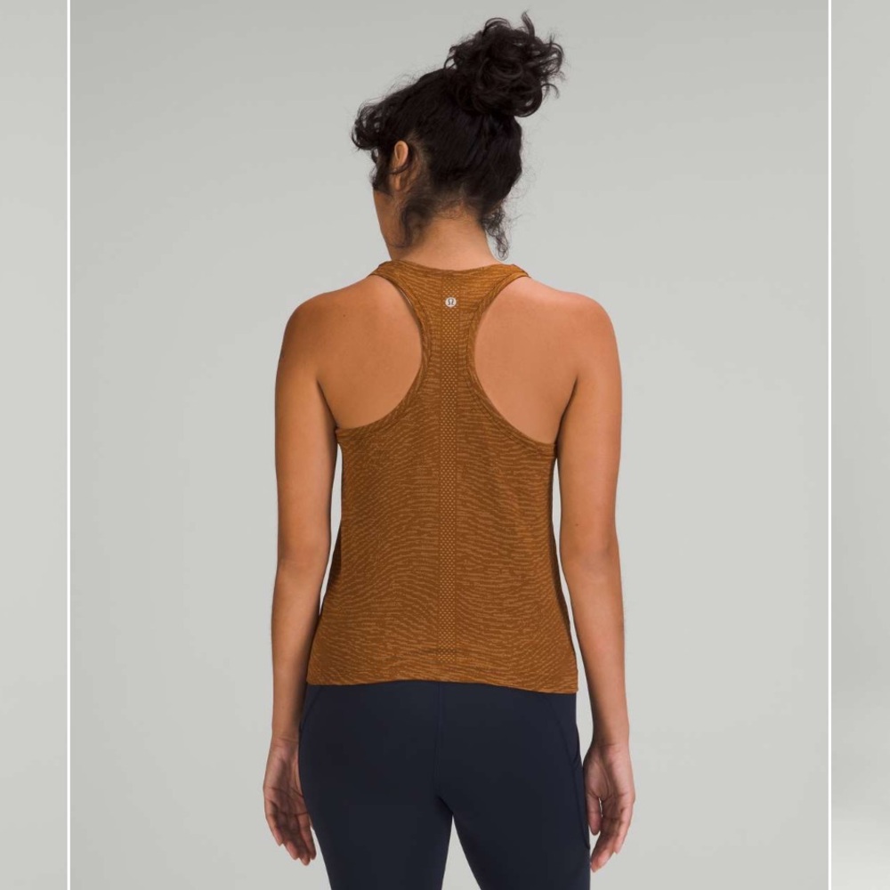 Lululemon Swiftly Tech Racerback Tank Top 2.0 *Race Length Size 8